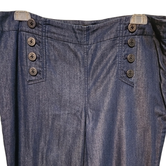Talbots Women's Denim Lightweight Boat Anchor Button Size 10 Petite Pants - Picture 3 of 11